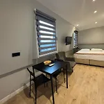 BGuest Hotel&Residence